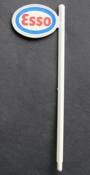 Loehmann Esso Gasstation-Flagpole 1970 Plastic (10367)